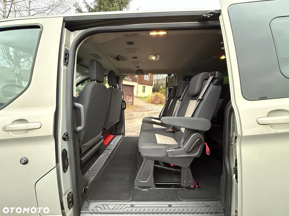 Ford Tourneo Custom 2.0 TDCi L2 Titanium - 18