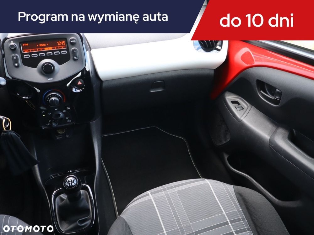 Peugeot 108 - 10