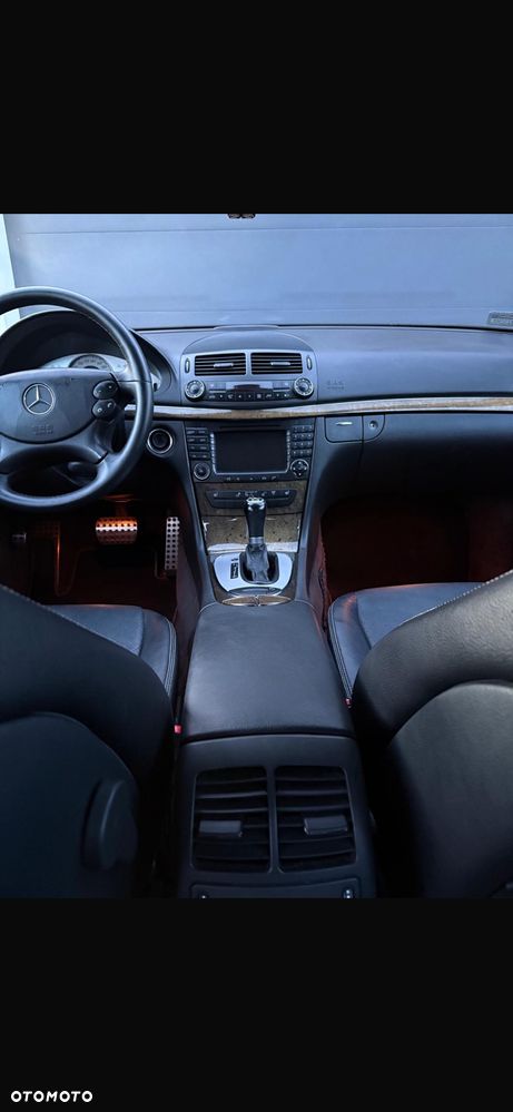 Mercedes-Benz Klasa E - 27