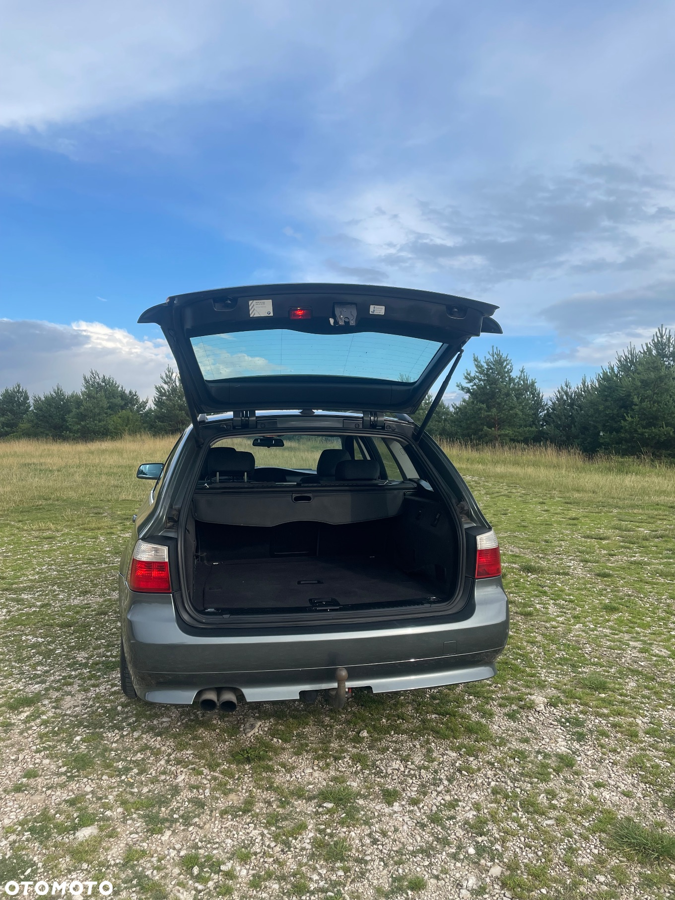 BMW Seria 5 523i Touring - 6