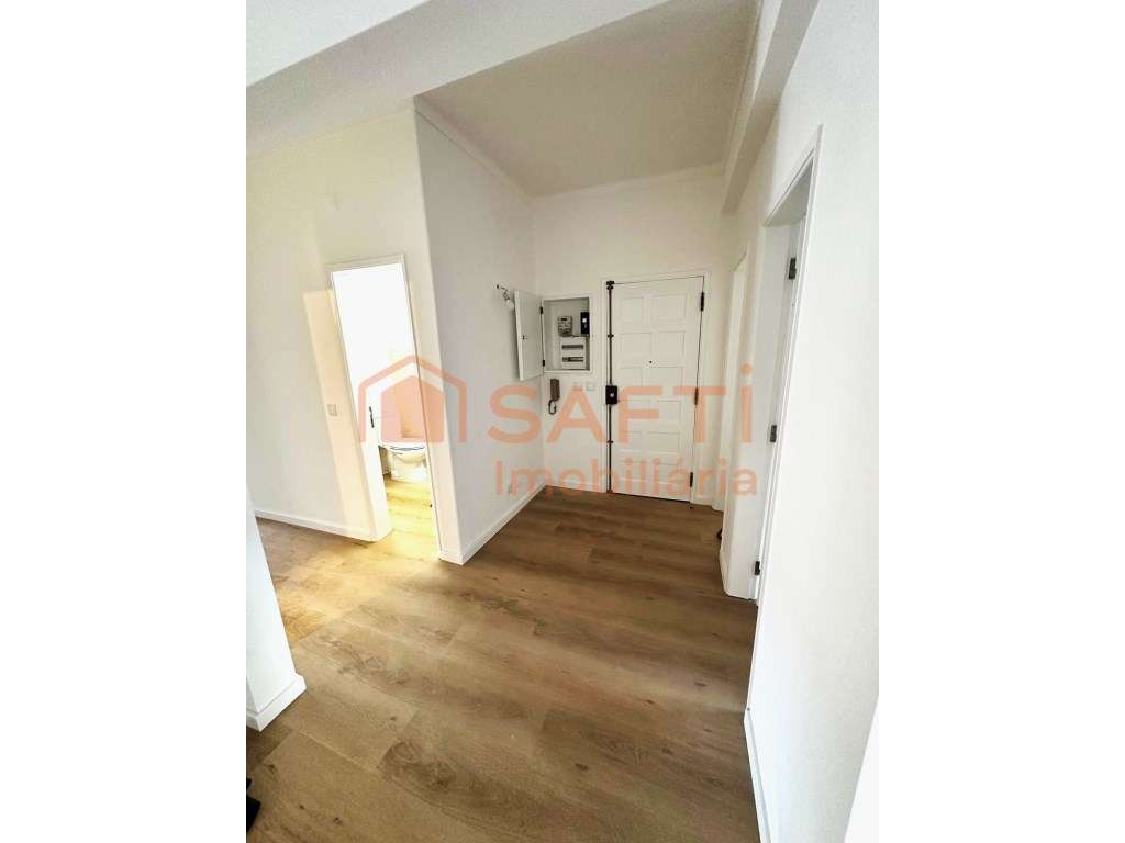 Apartamento T3 no Entroncamento - Grande imagem: 2/14
