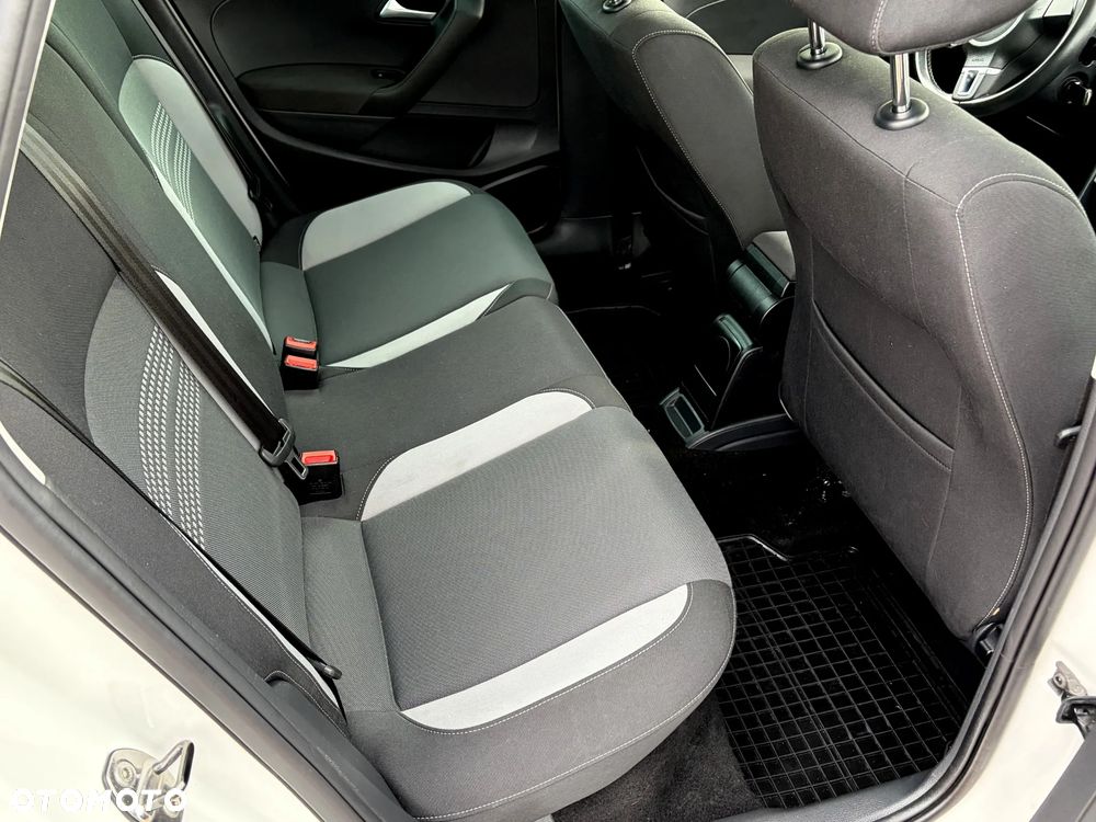 Volkswagen Polo 1.2 Life - 17