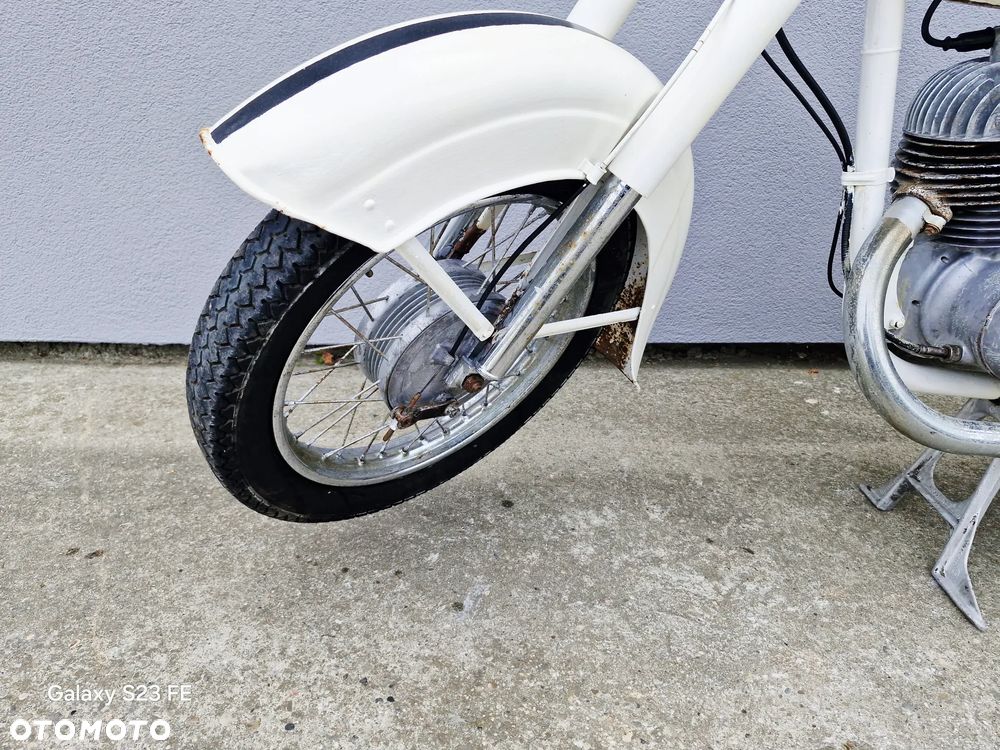 Honda NX - 9