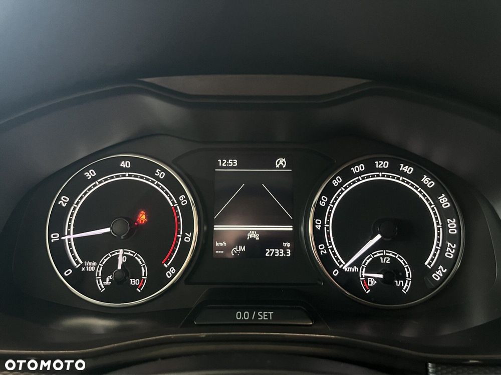Skoda Kamiq 1.0 TSI Ambition - 17