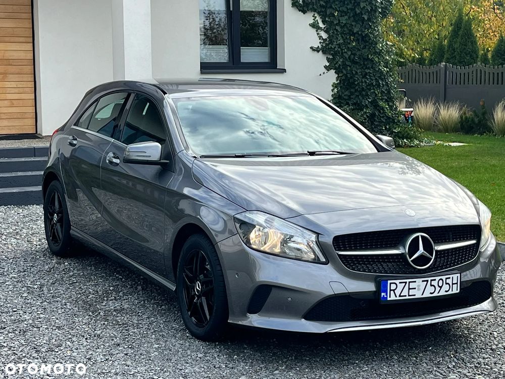 Mercedes-Benz Klasa A 180 BlueEfficiency Edition - 17