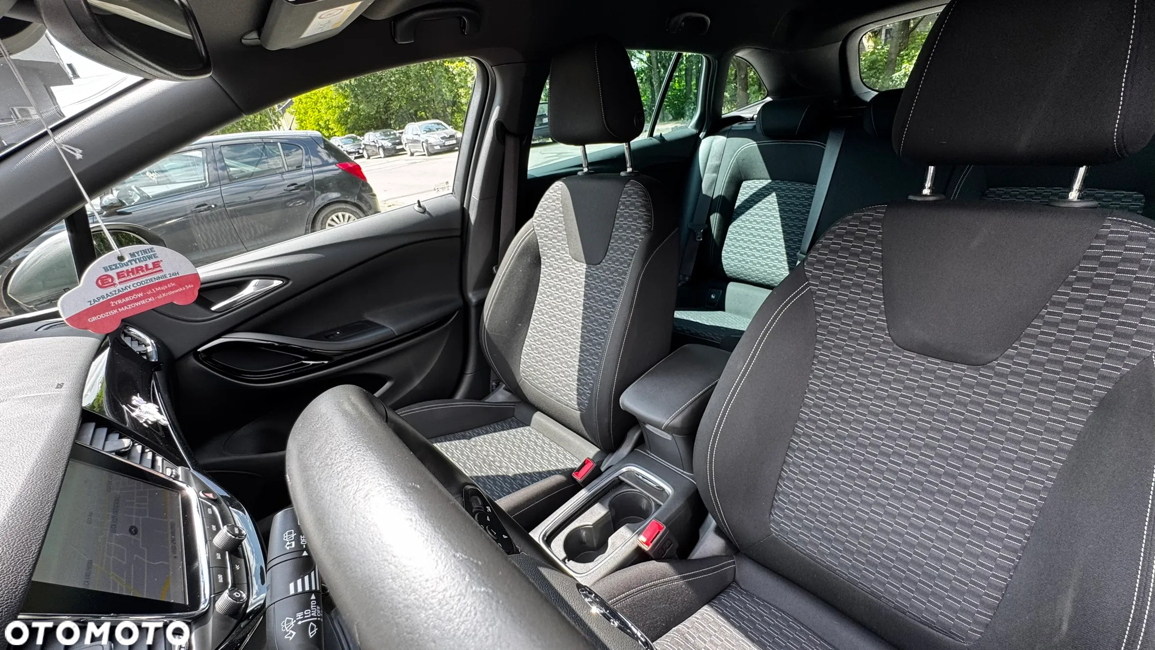 Opel Astra V 1.4 T Dynamic S&S - 31