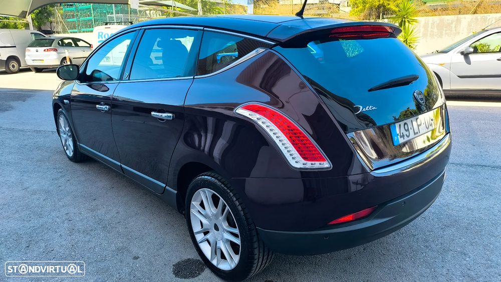 Lancia Delta 1.6 M-Jet Platino - 26