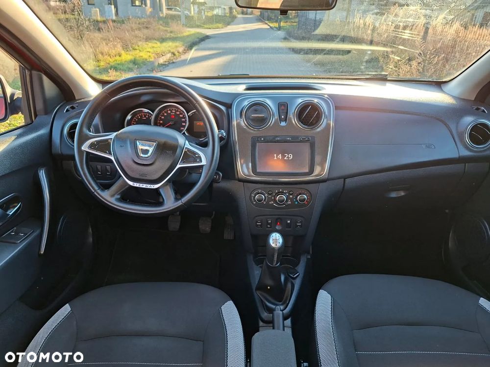 Dacia Sandero Stepway TCe 90 S&S Prestige - 8