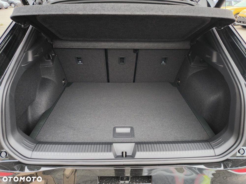 Volkswagen T-Roc 1.5 eTSI R-Line DSG - 19