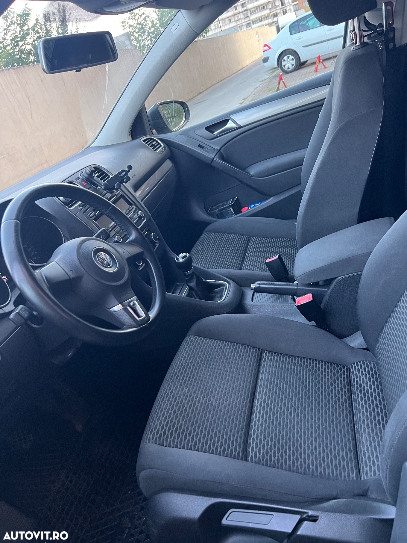 Volkswagen Golf 1.6 TDI DPF 4M BMT Comfortline - 6