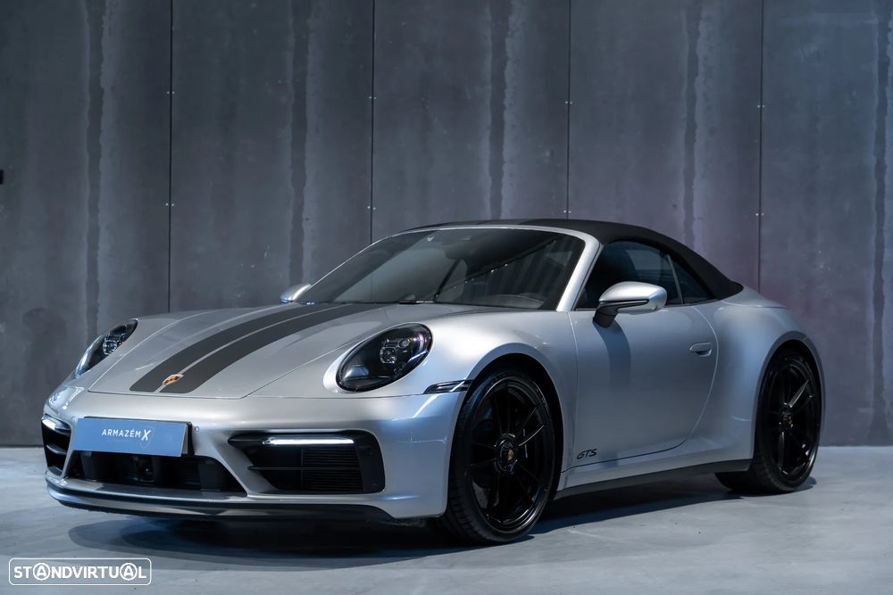 Porsche 911 (992) Carrera Cabrio 4 GTS PDK - 2