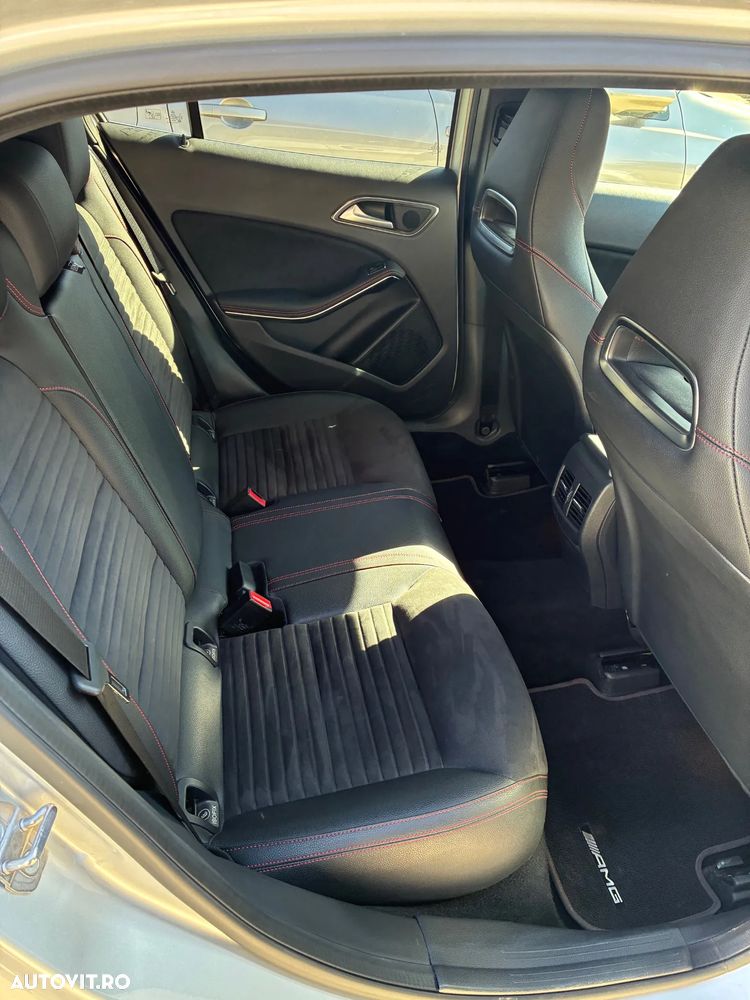 Mercedes-Benz GLA 250 4MATIC 7G-DCT AMG Line - 27