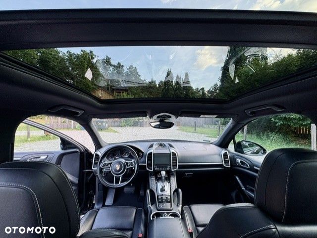 Porsche Cayenne Diesel Platinum Edition - 29