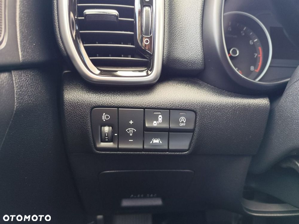 Kia Sportage - 20