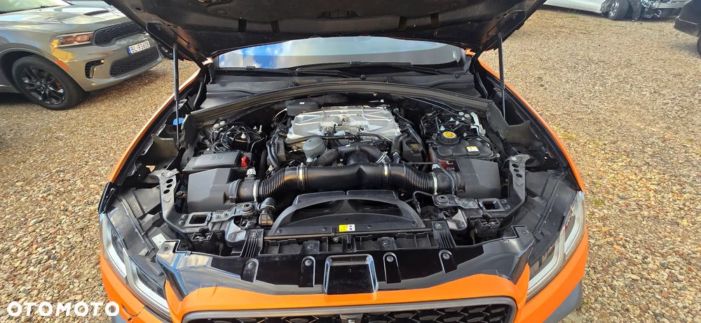 Jaguar F-Pace AWD SVR - 31