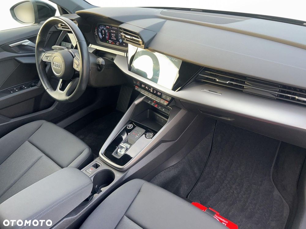 Audi A3 Sportback - 18