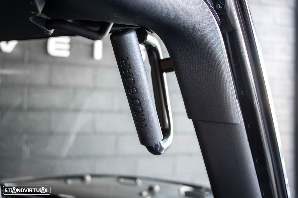 Jeep Wrangler Unlimited - 22