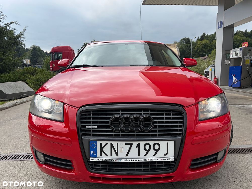 Audi A3 Sportback 2.0 TDI DPF Quattro Attraction - 5
