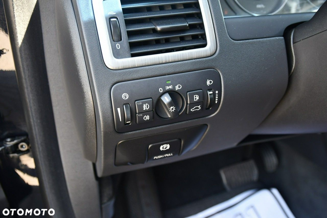 Volvo V70 - 25