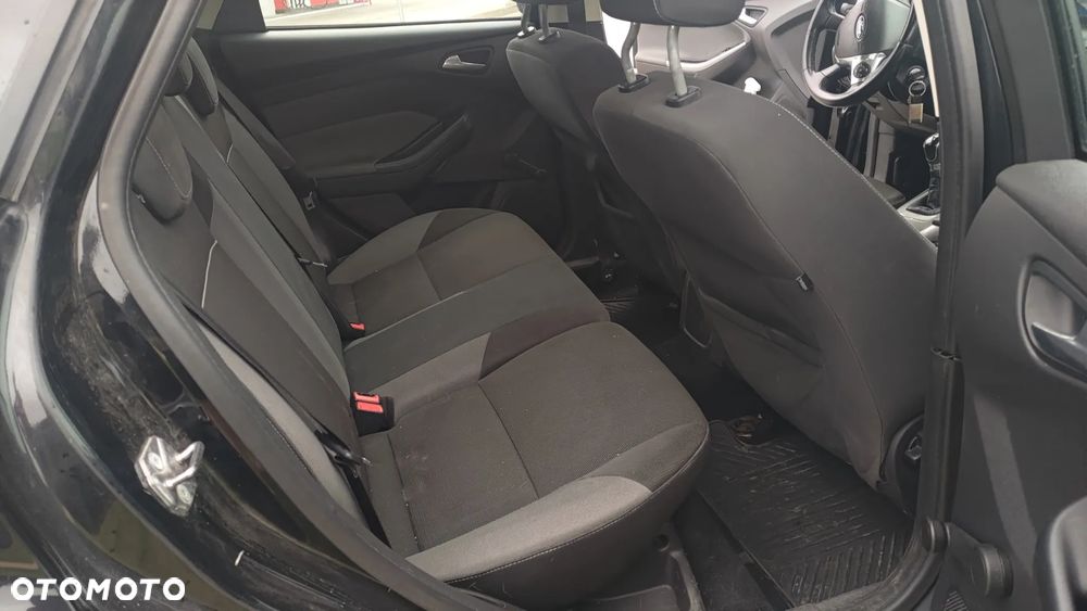 Ford Focus 1.6 Edition - 5