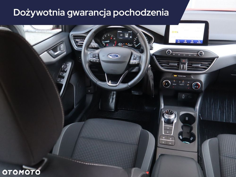 Ford Focus SW - 9