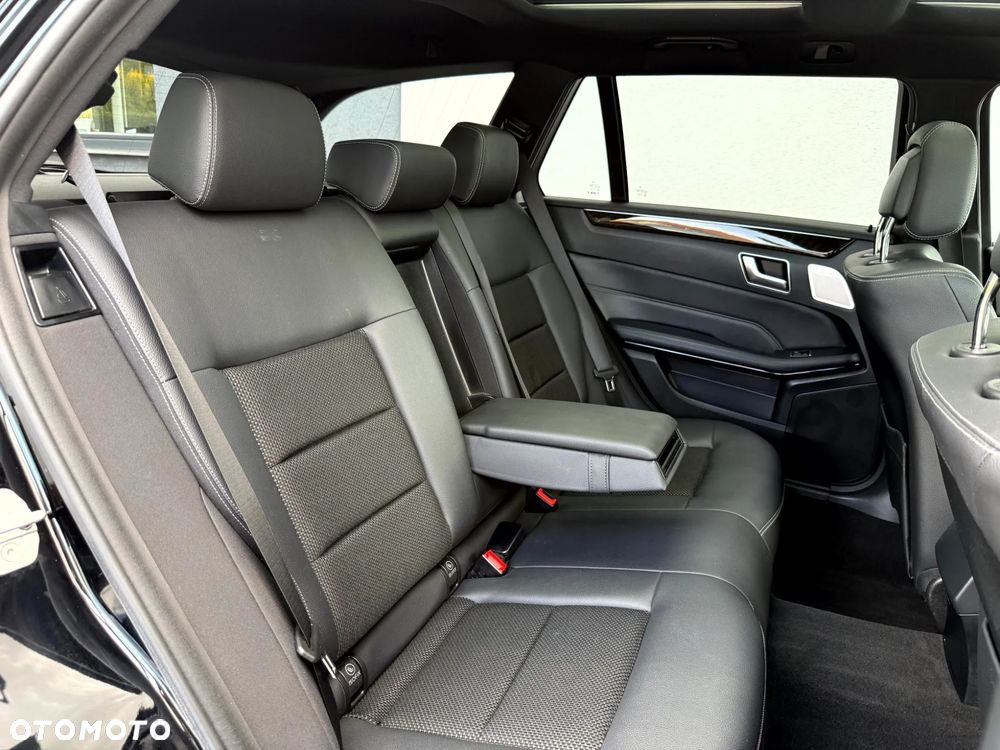 Mercedes-Benz Klasa E 250 BlueTEC 9G-TRONIC Edition - 23
