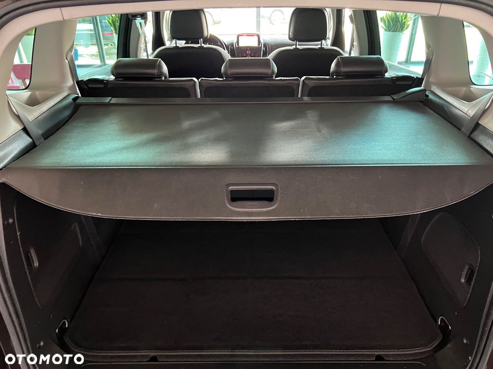 Opel Zafira - 31