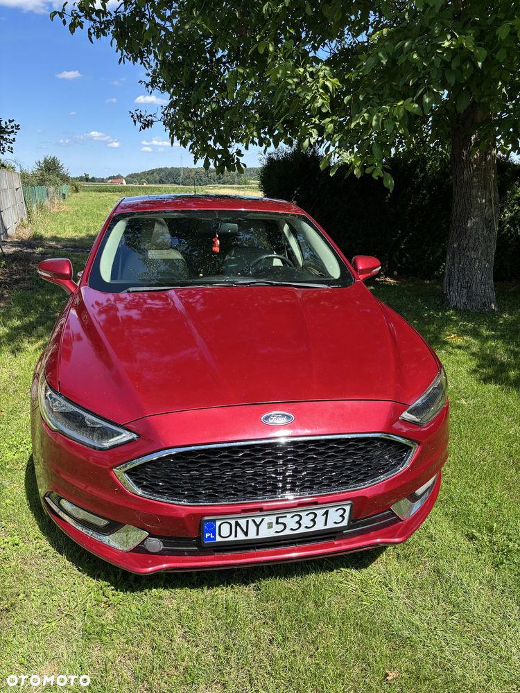 Ford Fusion - 2