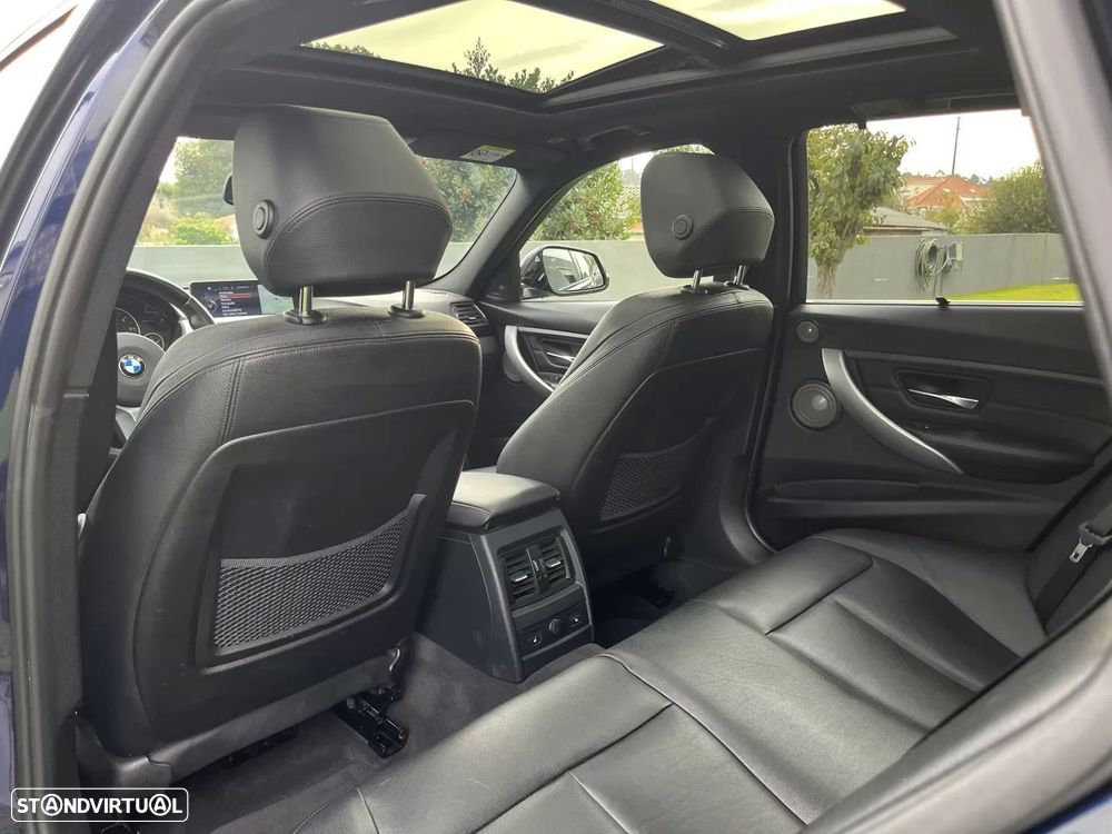 BMW 335 d Touring xDrive Pack M - 56