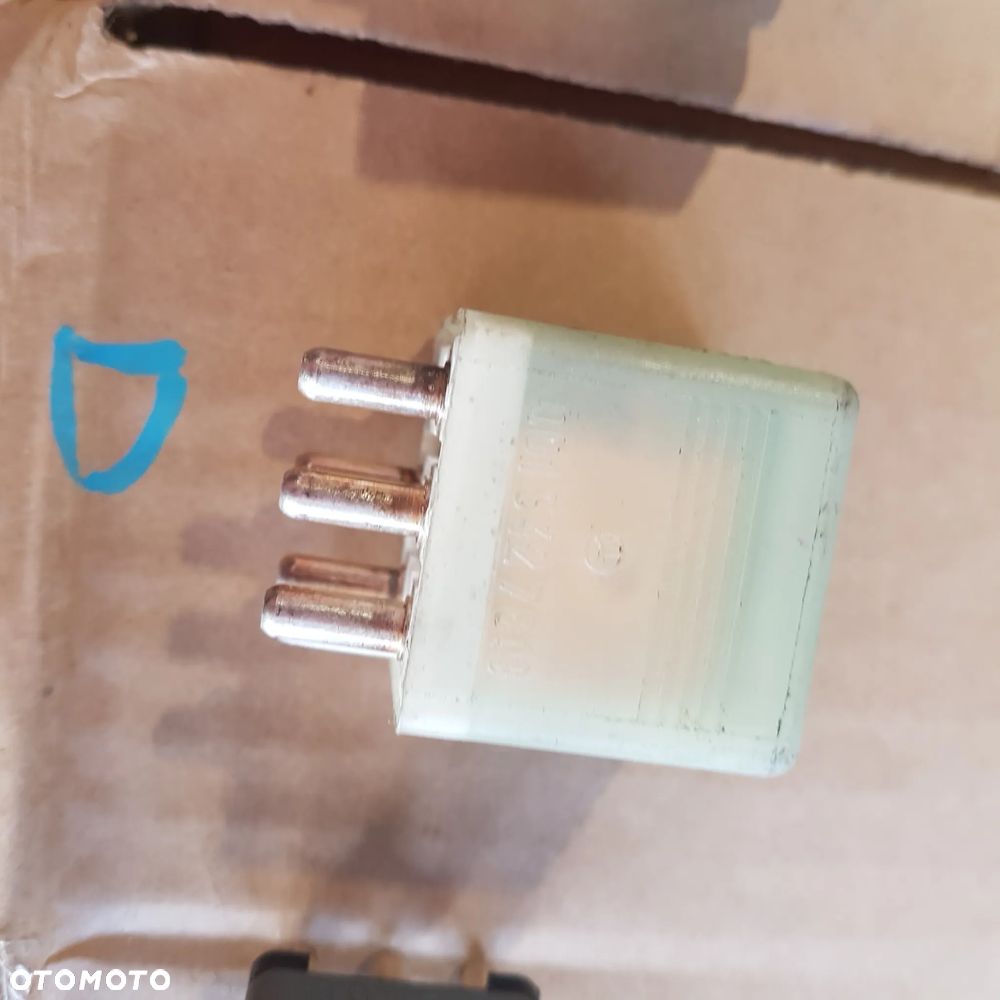 PRZEKAŹNIK moduł POMPY PALIWA MERCEDES 190D, 190E, 300CE, 300D, 300E, 300SE, 300SEL W124 W201 W140 190 R129 w123 w126 w124 coupe - 5