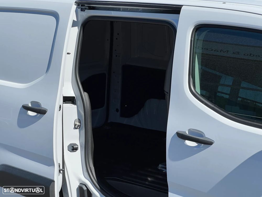 Toyota Proace 1.5D L2 Comfort - 11