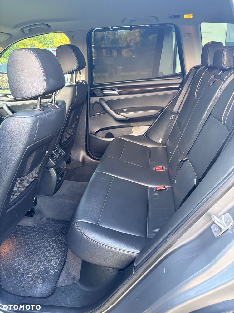 BMW X3 xDrive28i xLine - 14