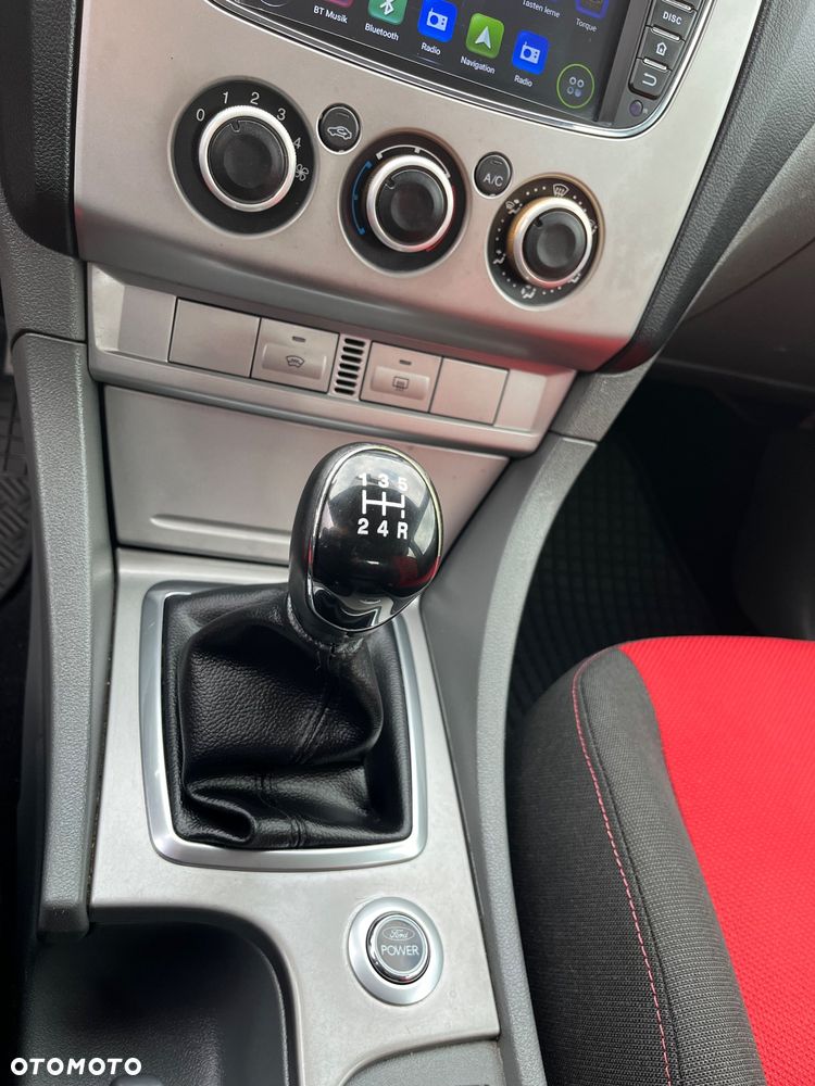 Ford Focus 1.6 Ti-VCT Sport - 27