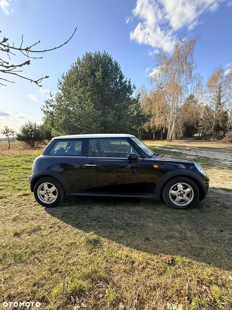 MINI ONE Standard - 10