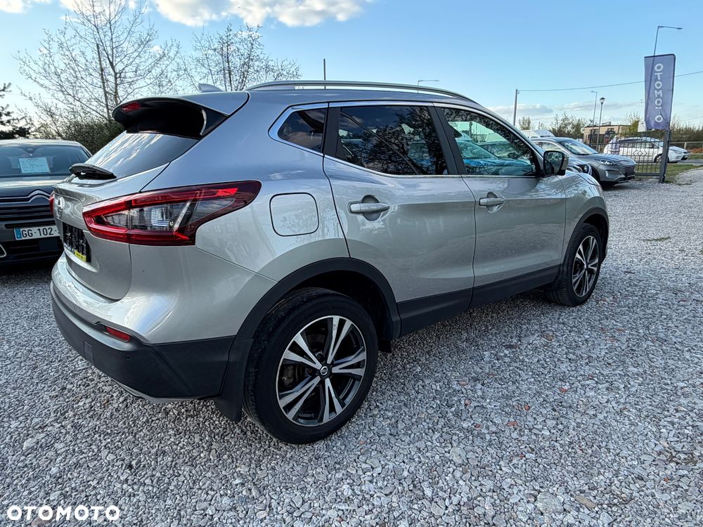 Nissan Qashqai 1.5 dCi N-Connecta - 4