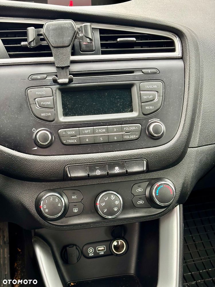 Kia Ceed 1.6 CRDi M - 12