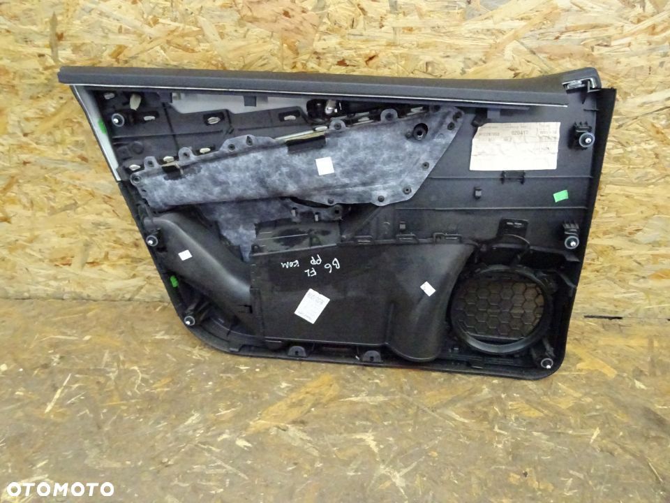 BOCZEK DRZWI PRAWY PRZÓD VW PASSAT B6 LIFT KOMBI NR135 - 4