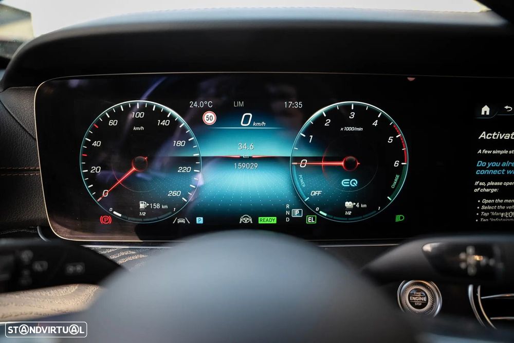Mercedes-Benz E 300 de 4Matic 9G-TRONIC AMG Line - 9