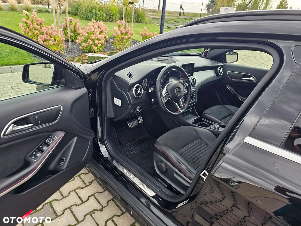 Mercedes-Benz GLA 200 (CDI) d 4-Matic - 14