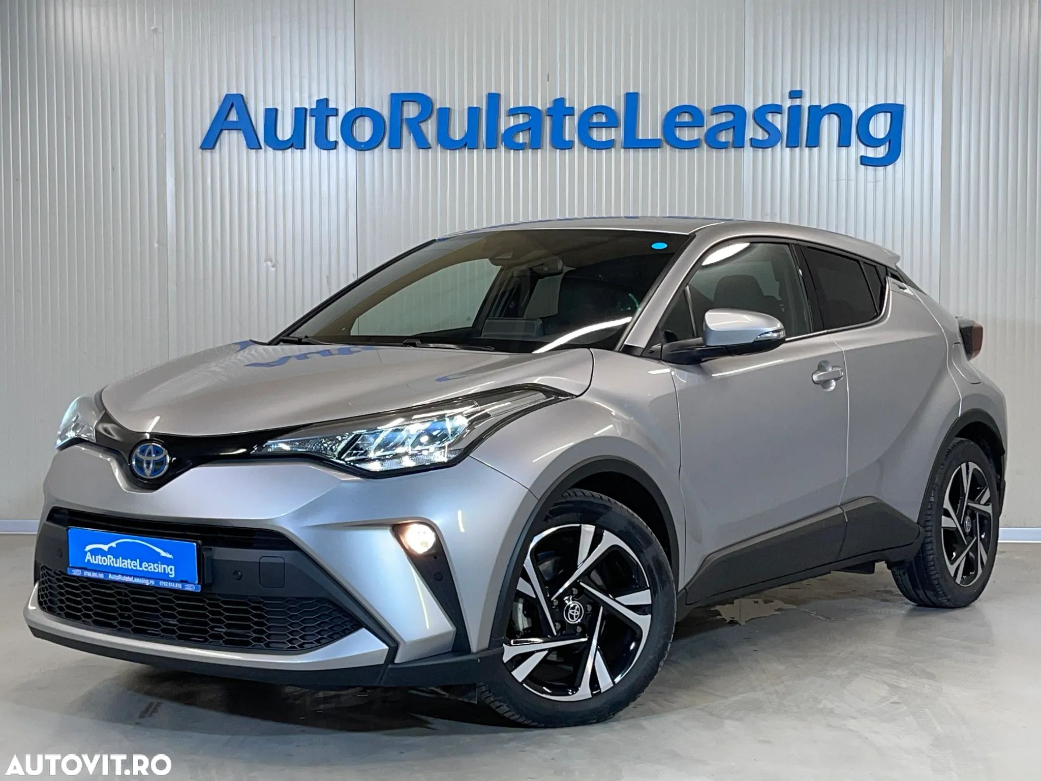 Toyota C-HR 2.0 HSD 184 CP 4x2 CVT Style - 1