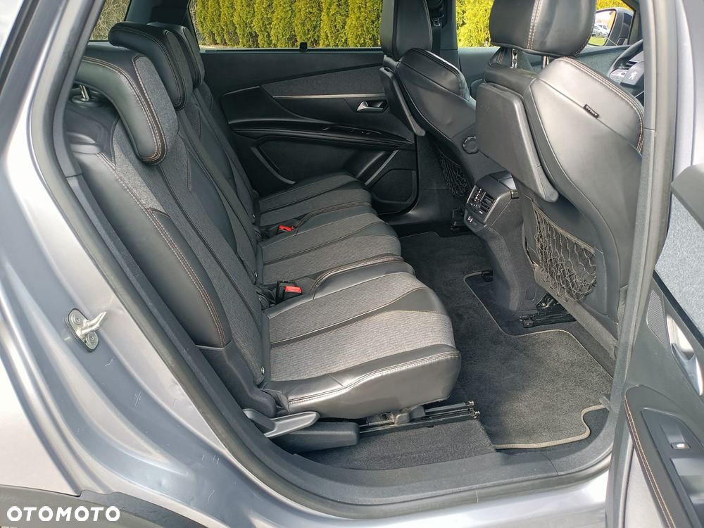 Peugeot 5008 BlueHDi 120 Allure - 27
