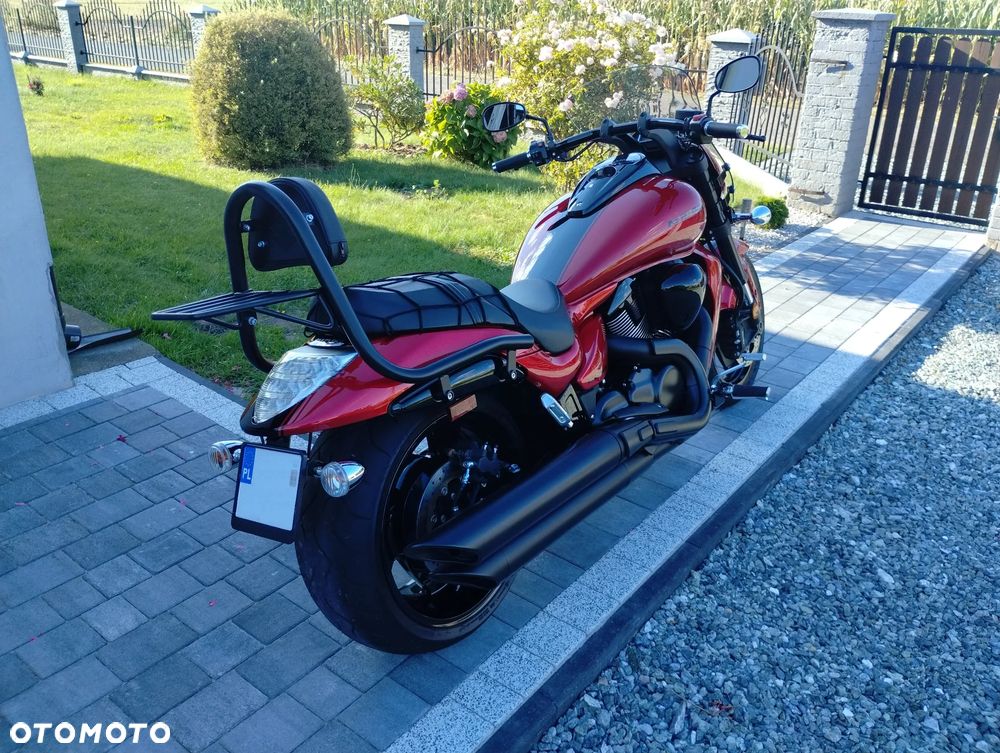 Suzuki Boulevard - 4