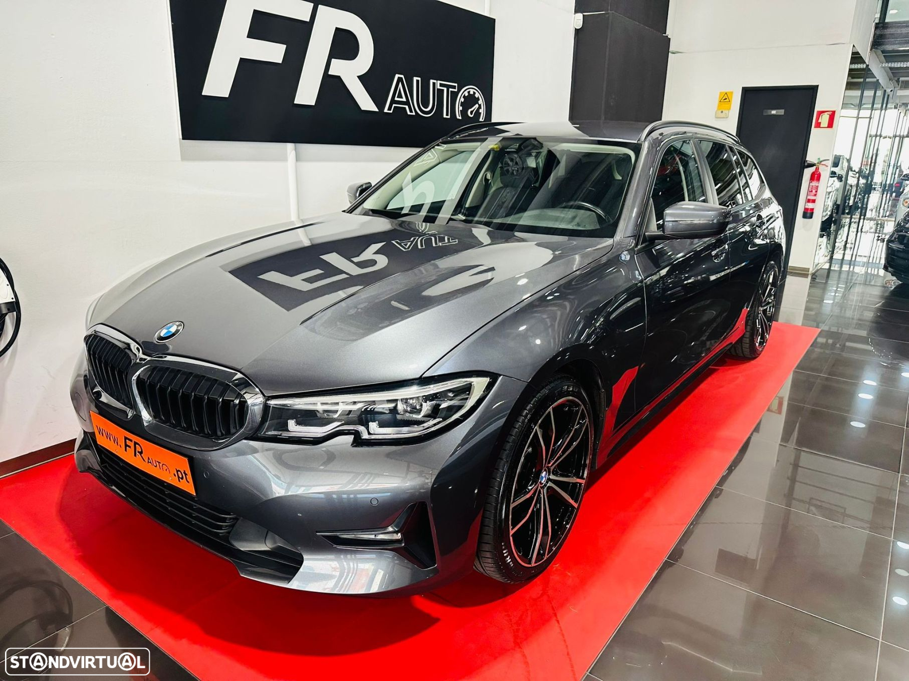 BMW 318 d Touring Auto - 3