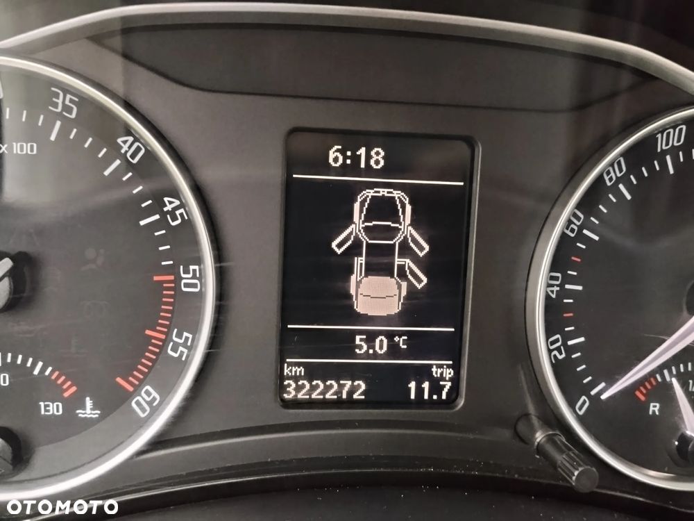 Skoda Octavia 2.0 TDI DPF Elegance - 26