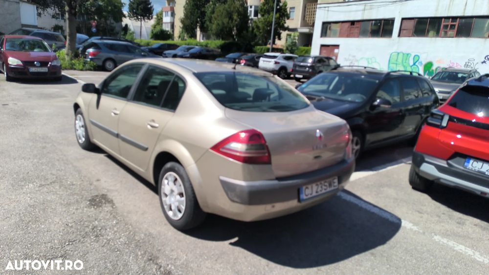 Renault Megane - 2