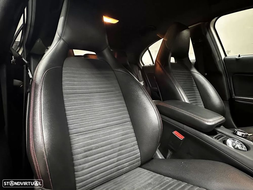 Mercedes-Benz A 180 — fotografia 25