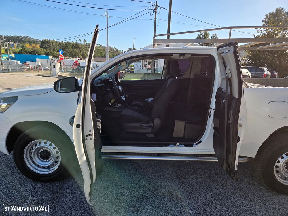 Toyota Hilux 4x4 2l - 10