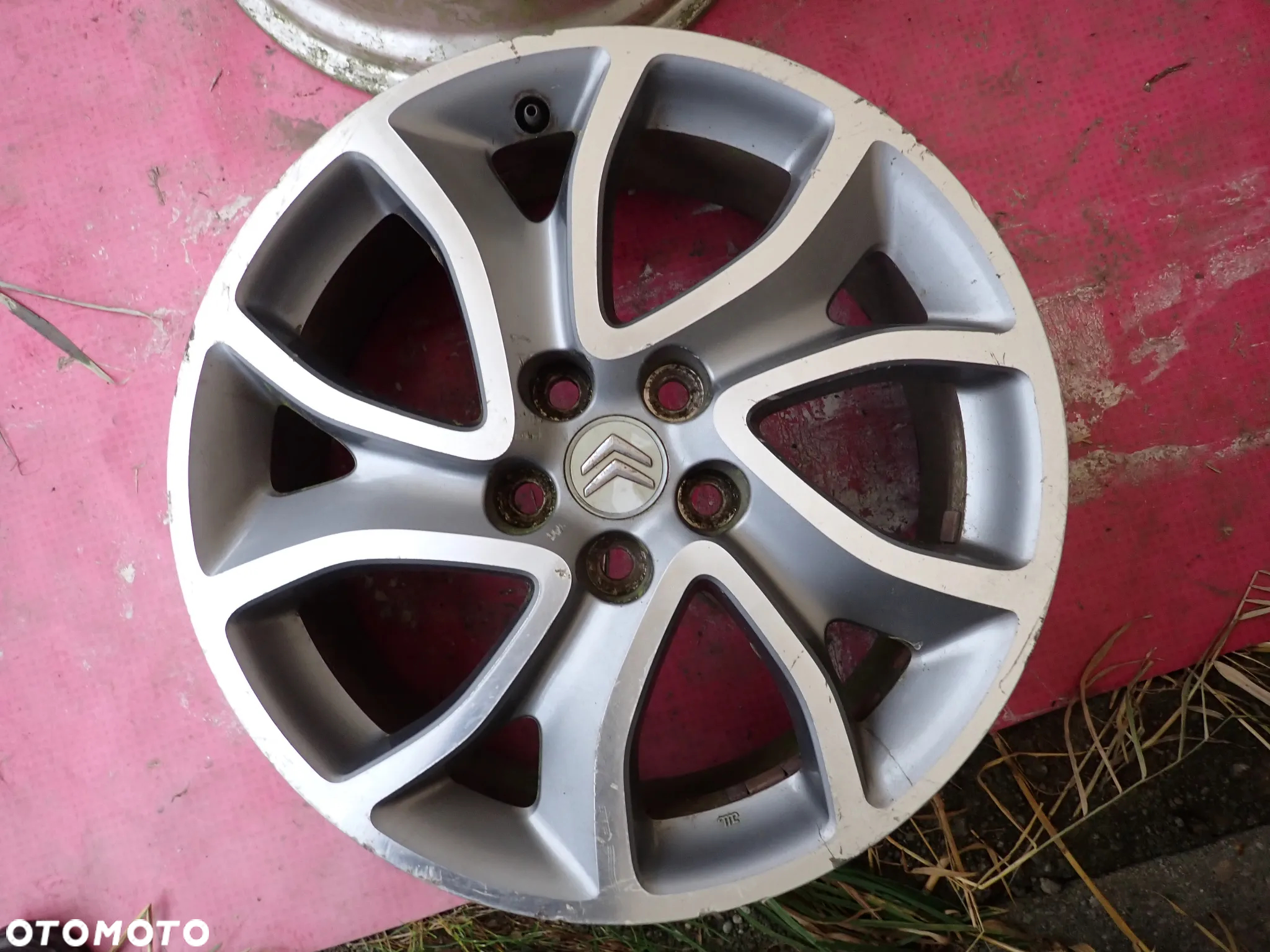 KOMPLET ALUFELG CITROEN C5 225/55 R18 Z 2 OPONAMI  ET33 - 2