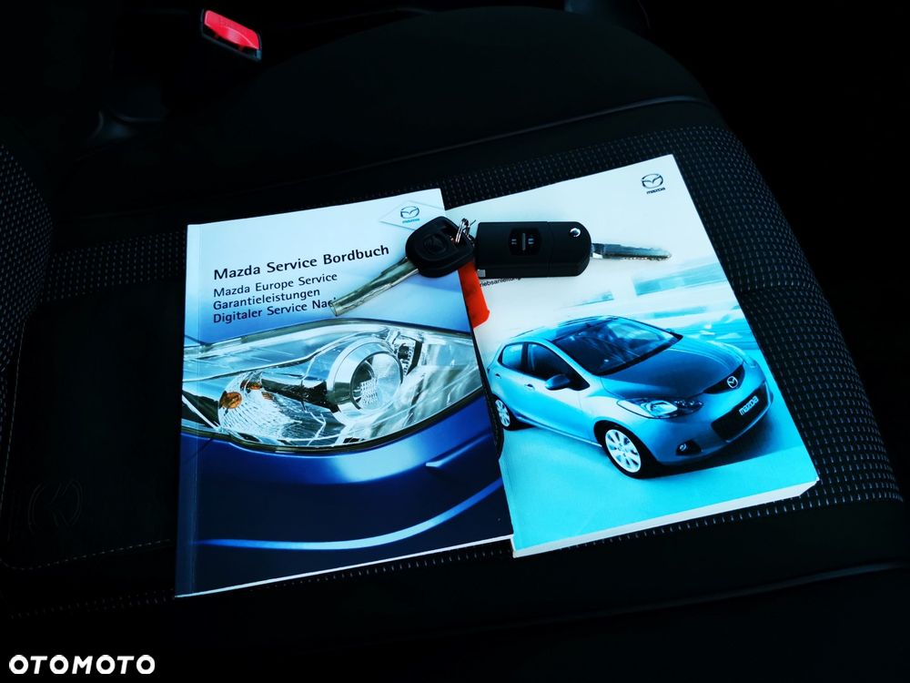 Mazda 2 1.3 Exclusive - 17