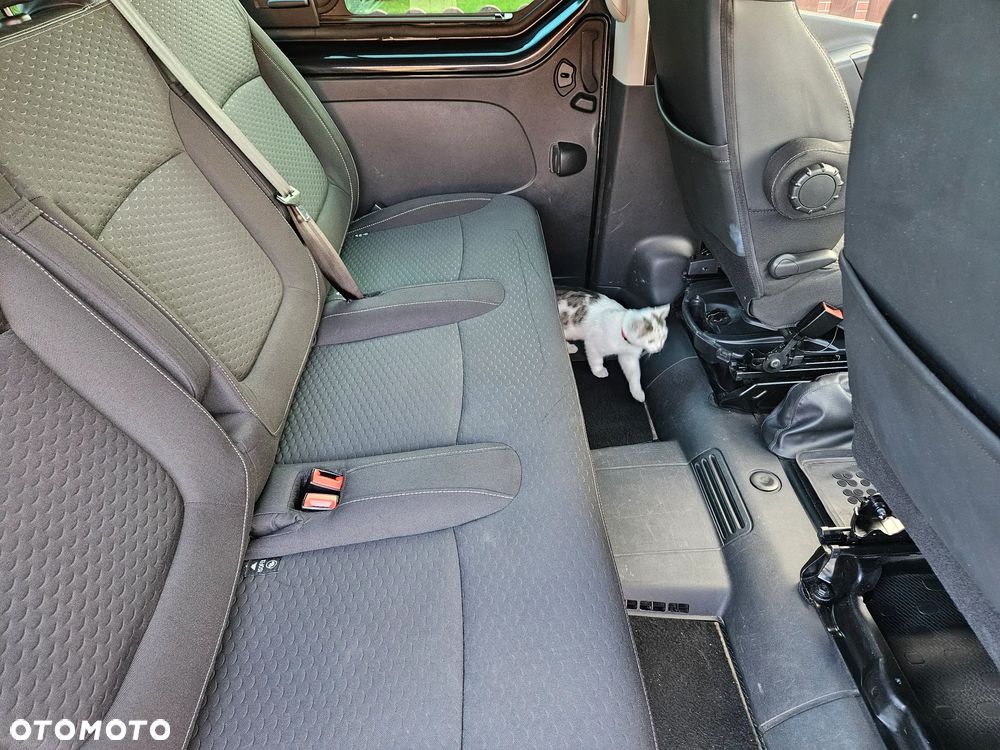 Opel Vivaro - 7